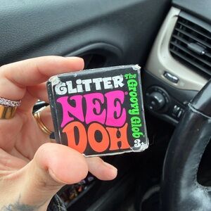 Glitter Nee Doh Groovy Glob